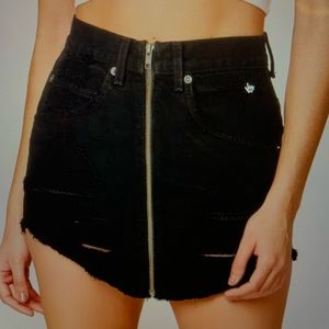 Carmar Beatrice black skirt